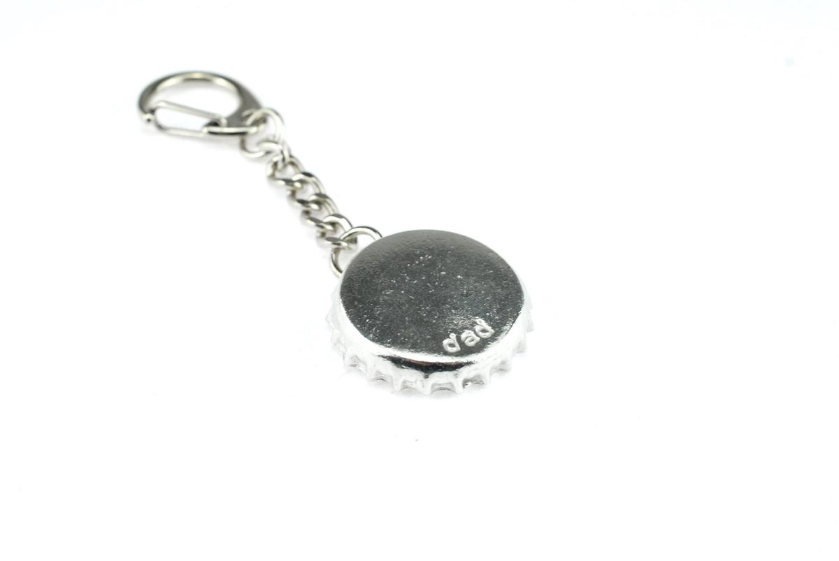 Dad. Tin Bottle Cap Keyring/Keychain. Token. Birthday. Fathers Day. Christmas.
